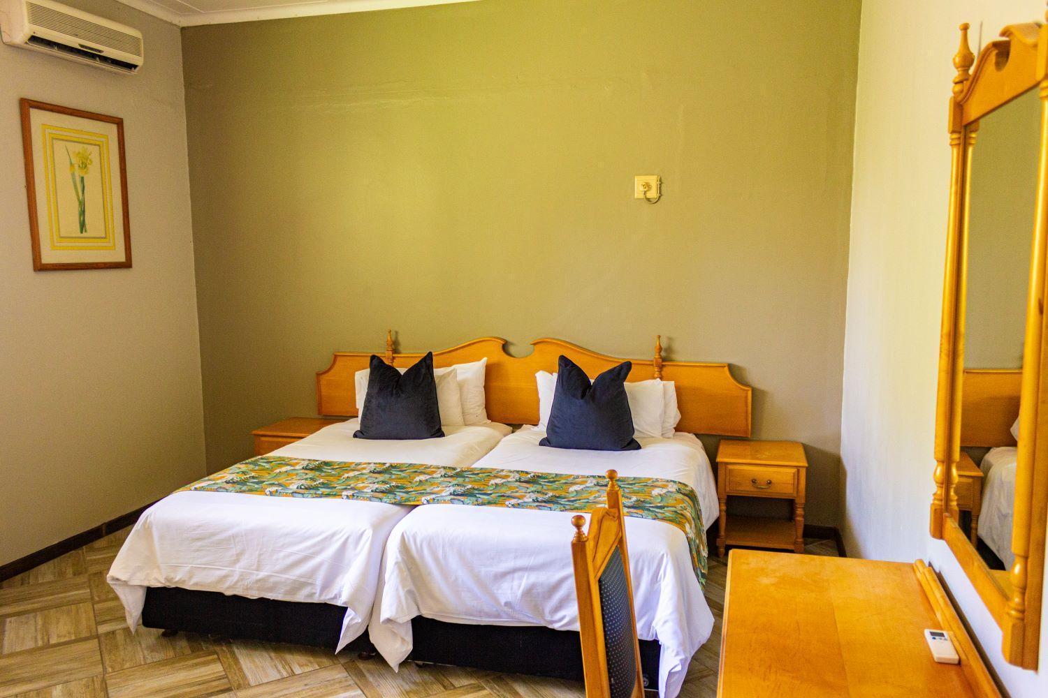 Hotel Numbi & Garden Suites Hazyview Bagian luar foto